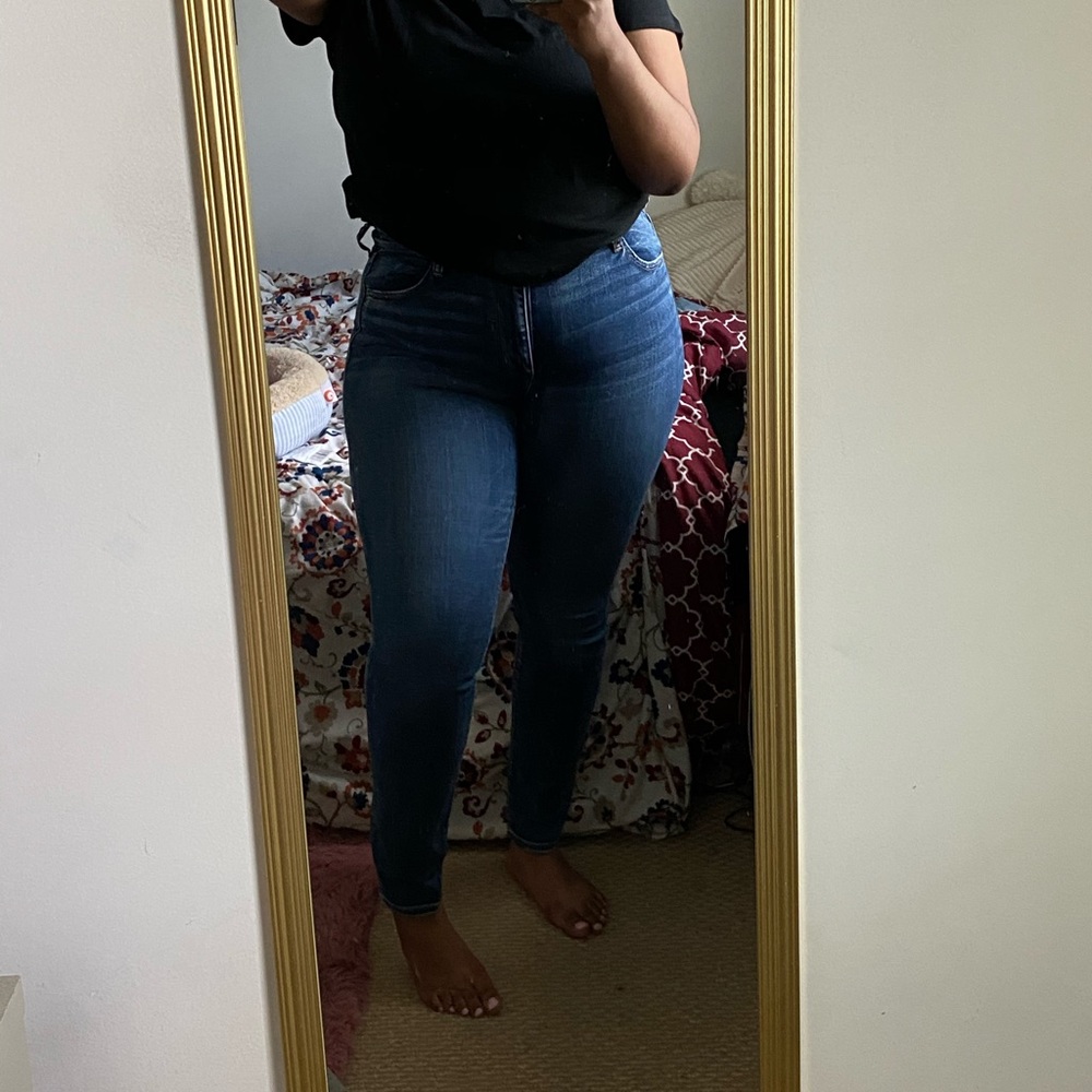 Hi-Rise Jegging